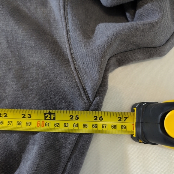 Divided H&M ANGELIC Sweater Size Large - Picture 8 of 8